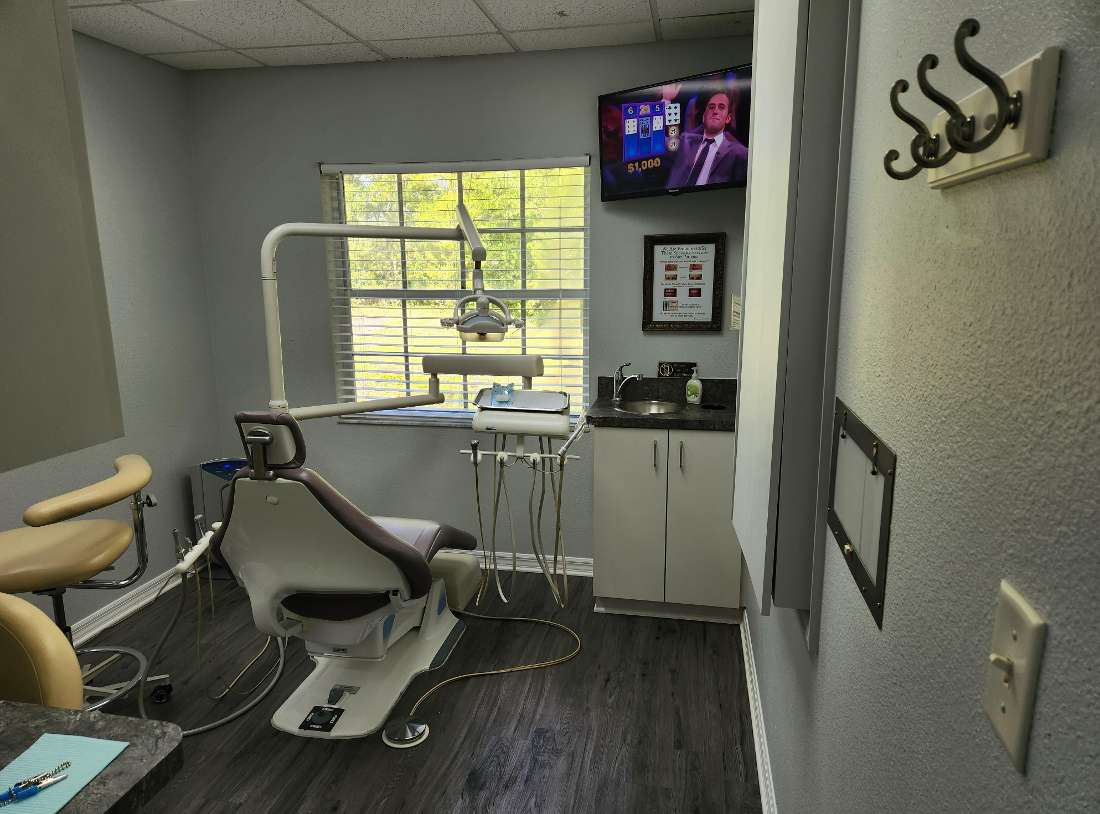 dental exam room, north tampa